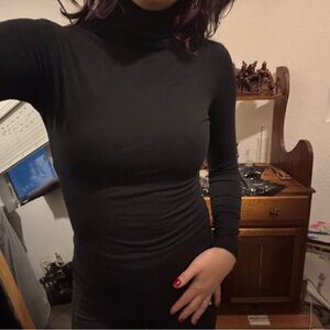 Black Women's Long Sleeve Turtleneck Top